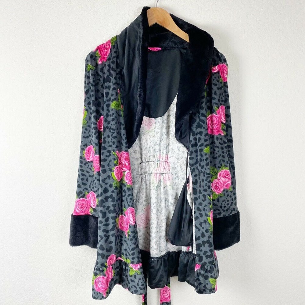 BETSEY JOHNSON Black Pink Plush ROBE CHEETAH - Picture 6 of 8